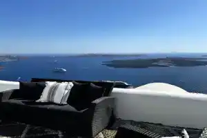 ATER ALBUS COLLECTION by K&K Hotel, Imerovigli