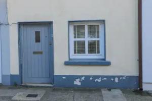 83 Upper John Street Tourist base, Wexford