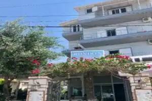 Rondos Hotel, Himare