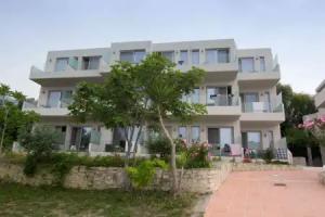 Resol Hotel, Balion