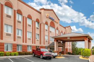 Comfort Suites Raleigh Walnut Creek, Raleigh