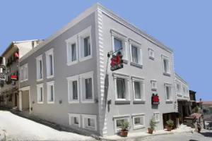 Apple Tree Hotel, Istanbul