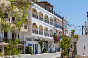 Christof Studios & Rooms, Agia Galini