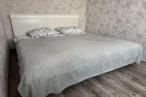 Apartments on Kirova street 67, Komsomolsk Na Amure
