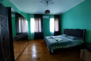 Lana's Guest House, Chakvi