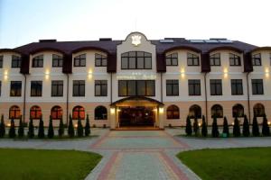 BeSt Hotel and Restaurant complex, Dunaivtsi