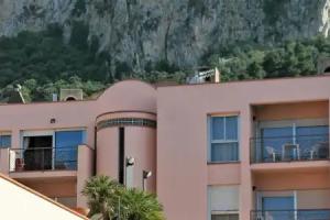 Addaura Village e Congressi, Lido di Mondello