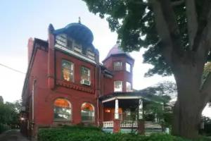 Bonnevue Manor Bed & Breakfast, Toronto