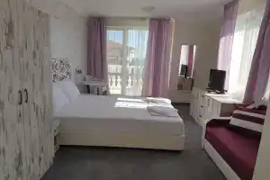 Family Hotel Provence, Aheloy
