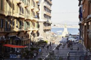 Le Mummarelle Napoli, Naples