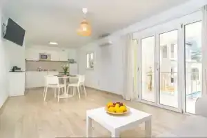 Ona 1 in Cala d Or With 2 Bedrooms and 1 Bathrooms, Cala d'Or
