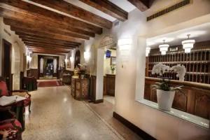 Hotel ai Mori d'Oriente, Venice