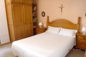 Apartment With 2 Bedrooms in, With Pool Access and Terrace - 400, Salou
