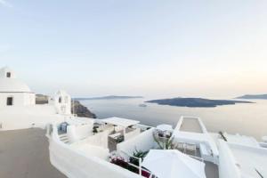 Elia Family Suites, Fira