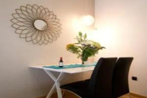 Holidays2Malaga Carreteria 15 Hotel, Malaga