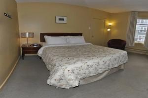 Bond Guest House, St. Johns