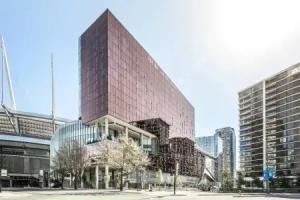 the DOUGLAS, Autograph Collection, Vancouver