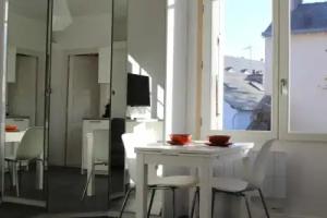 Appartement La Baule, 1 pièce, 2 personnes - FR-1-245-86 Apartments, La Baule-Escoublac