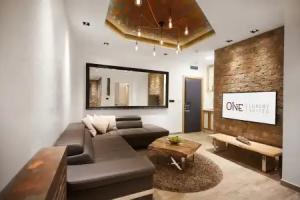 One Luxury Suites, Belgrade