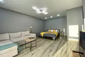 Apartments on Sergei Dzhabrovsky Street 4, Tyumen