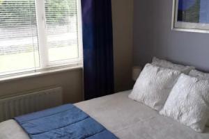 Ardan House, Ennis