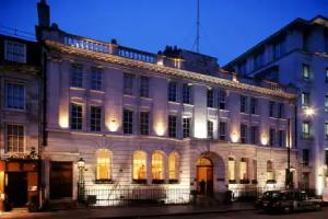 Courthouse Hotel, London