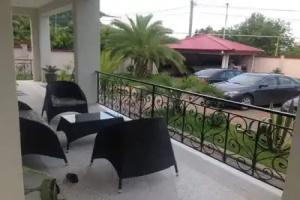 Gochas House 5, Gonio