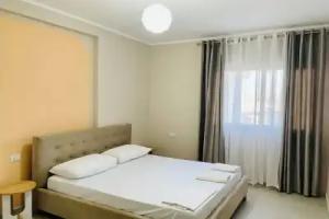 Easysleep City Center - 413 Apartments, Diviaka