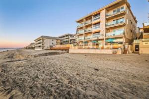 Seashore on the Sand Apartments, Carlsbad