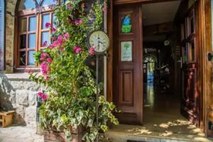 Hotel Carrubba, Tivat