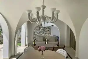 Byblos Aria-The Seaside Luxury Villa, Skala Sotiros