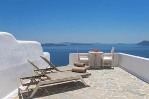 Hommage Villa Collection, Fira