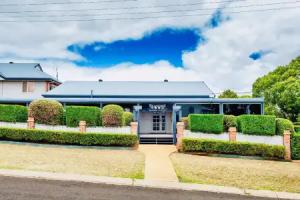 Ambassador on Ruthven, Toowoomba