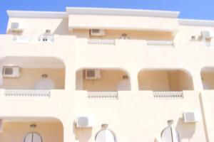 Fira Calm Hotel, Firostefani