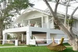Baan Songnam by Chez Pipli Hotel, Puk Tian