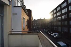 1 Bedroom Apartment With Balcony In, Dublin