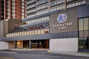 DoubleTree by Hilton Hotel & Suites, Windsor