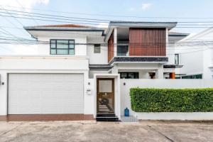 Exquisite Pool Villa B, Jomtien Beach