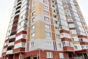 Marat House on Izail Zaripov Avenue, Al'met'yevsk