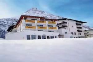 Alpenresidenz Ballunspitze - Kinderhotel, Galtuer