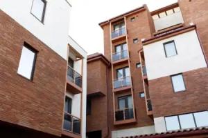 Reikartz King Tamar , Tbilisi