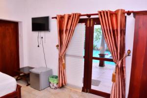 Lucas Memorial Hotel, Bentota