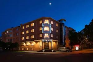 Hotel Helicopter, Kremenchuk