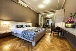 Prince Hall, Belgrade