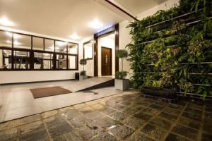 Grand 7 Hotel Kesbewa, Colombo