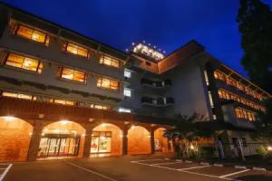 Yamanaka Spa Hanatsubaki, Kaga
