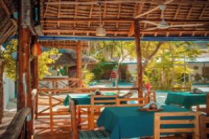 Tuna Beach Bungalow Cottage, Nungwi
