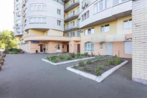 Cozy one-bedroom apartment on the left bank, Kiev