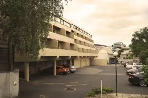 St Ives Apartments, Hobart