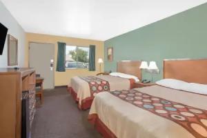Super 8 by Wyndham St. George UT, St. George